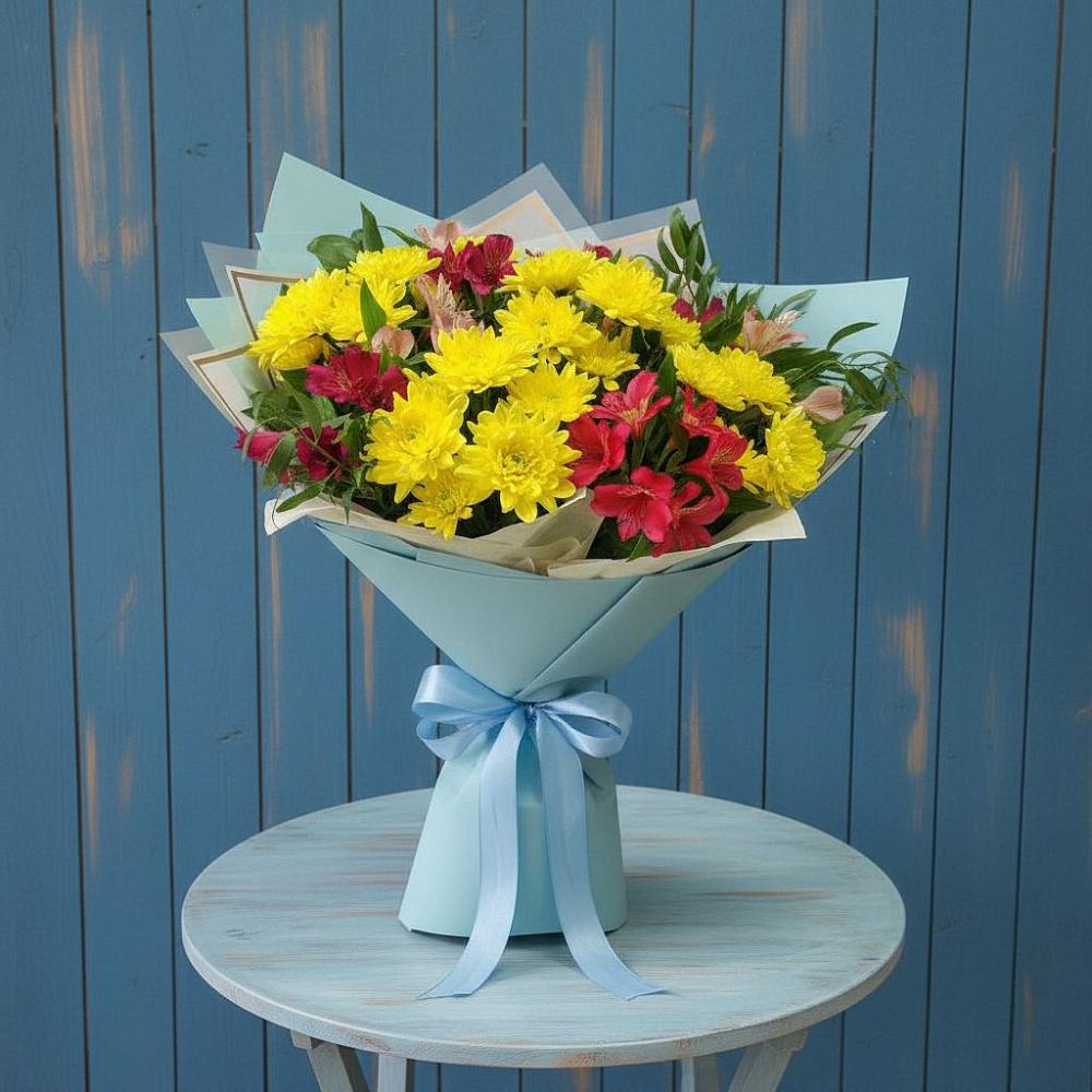 Букет цветов из: Альстромерии и Хризантемы в Щелкино