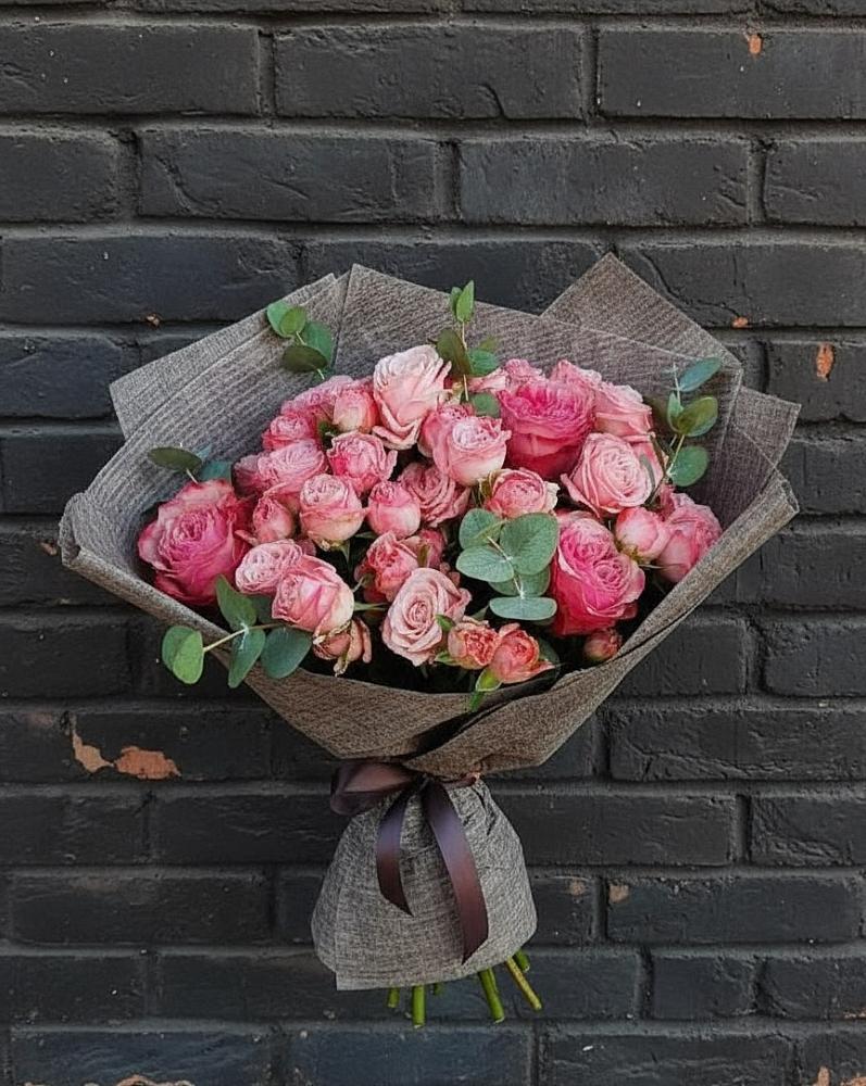 Букет цветов из: Розы в Щелкино