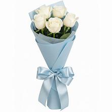 Букет 5 Белых роз Проуд в Щелкино