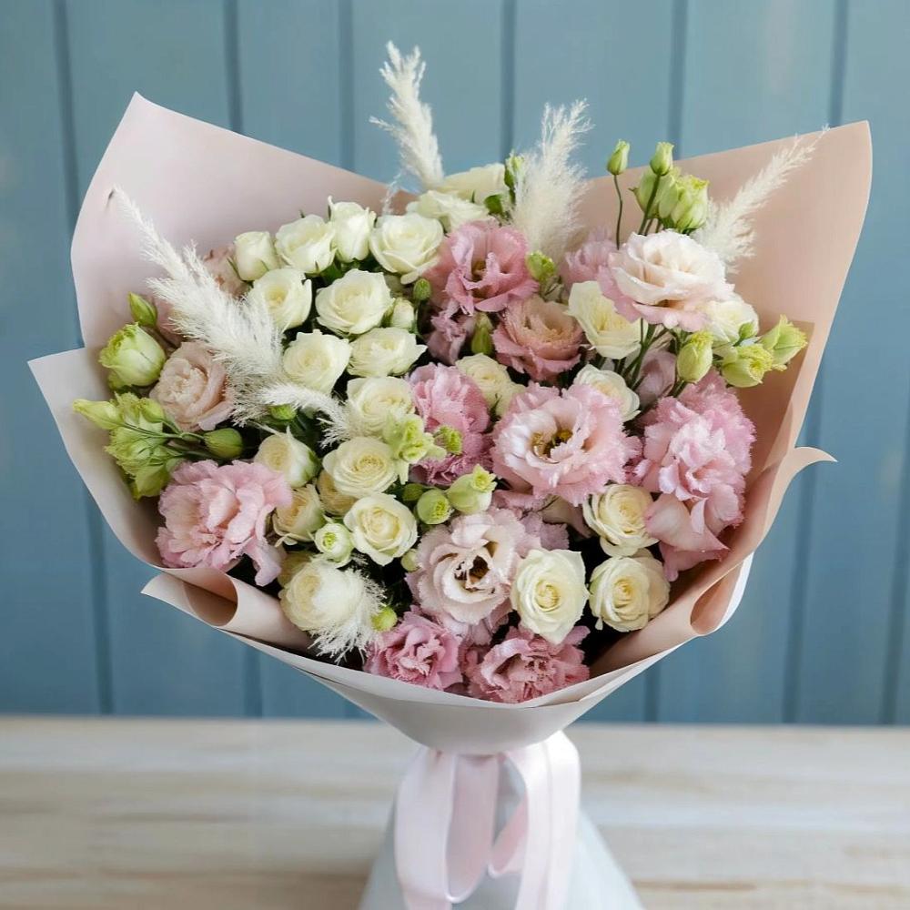 Букет цветов из: Альстромерии и Розы в Щелкино