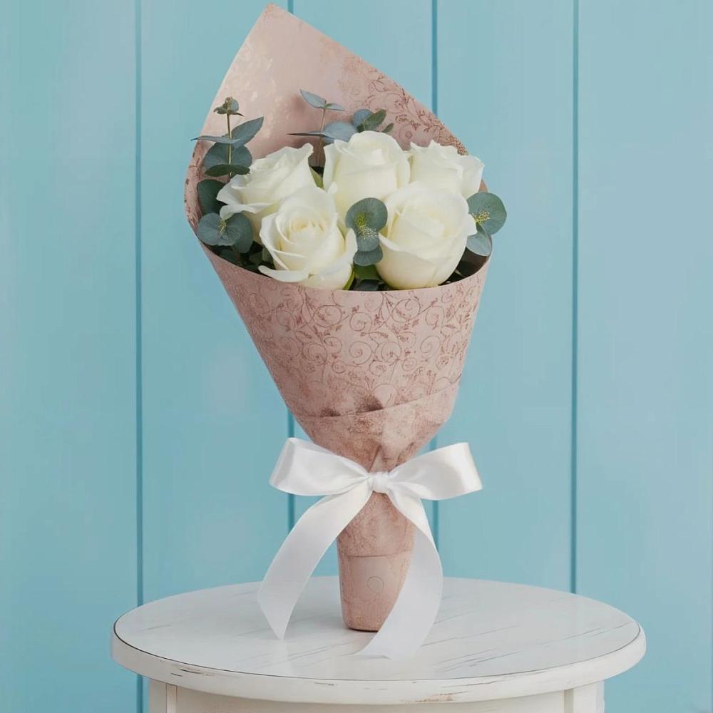 Букет цветов из: Розы в Щелкино