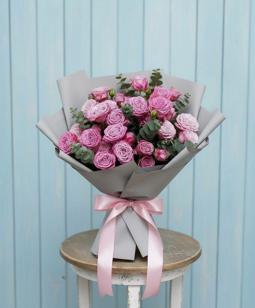 Букет цветов из: Розы в Щелкино