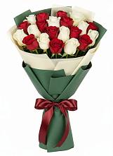 Букет Микс из красных и белых роз #REPLACE_PRED# Щелкино