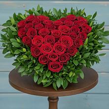 Цветочная композиция из Розы в виде сердца #REPLACE_PRED# Щелкино