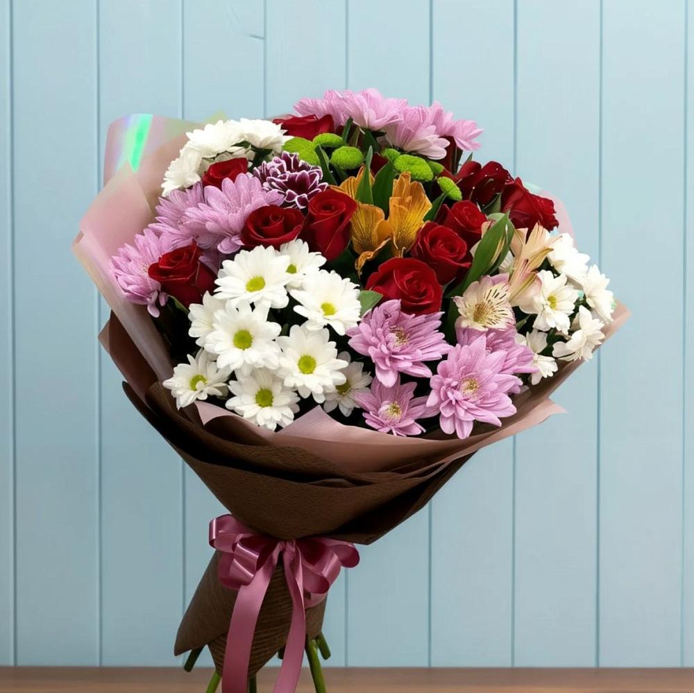 Букет цветов из: Розы, Хризантемы и Альстромерии в Щелкино