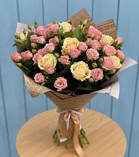 Букет цветов из:  Розы в Щелкино