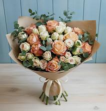Букет цветов из:  Альстромерии и Розы в Щелкино