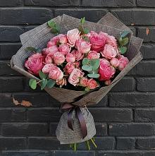 Букет цветов из:  Розы #REPLACE_PRED# Щелкино